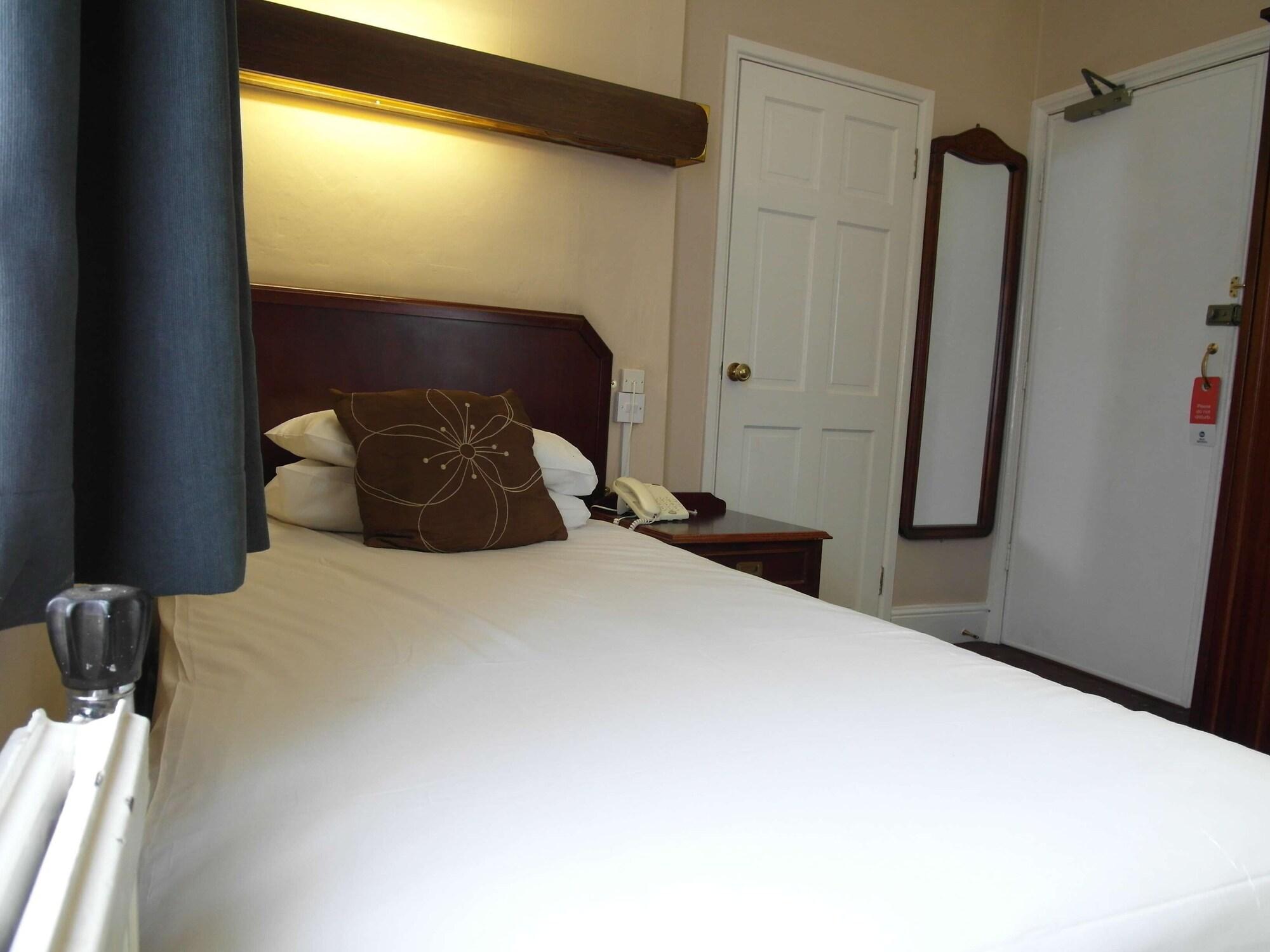 Western The George Hotel,